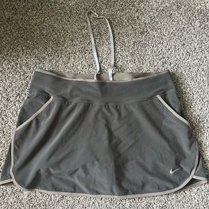 Small Nike Dri-Fit Skirt.